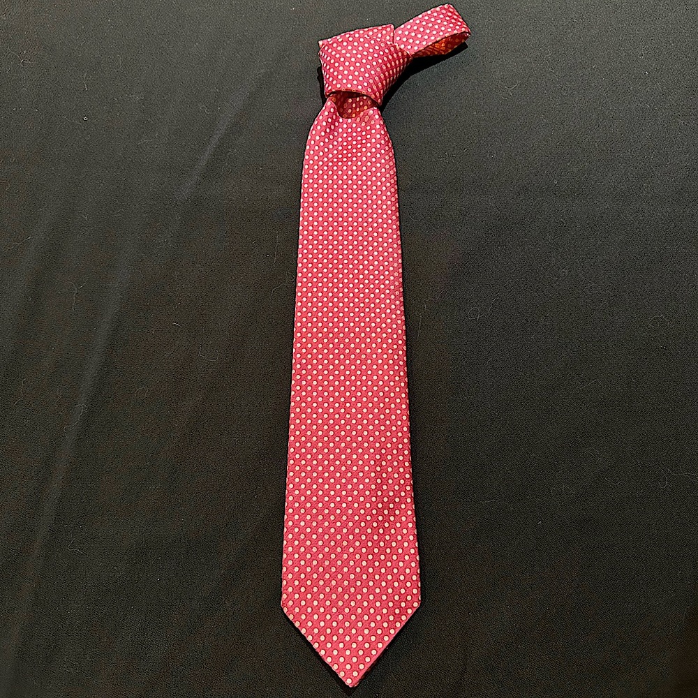 Brioni Bright Pink Polka-Dot Neck Tie